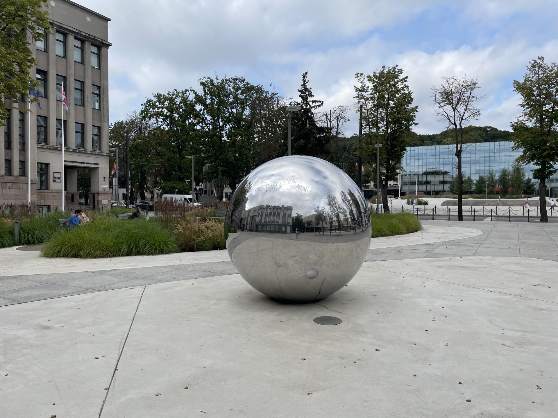 Kaunas Monument to the Letter e 1